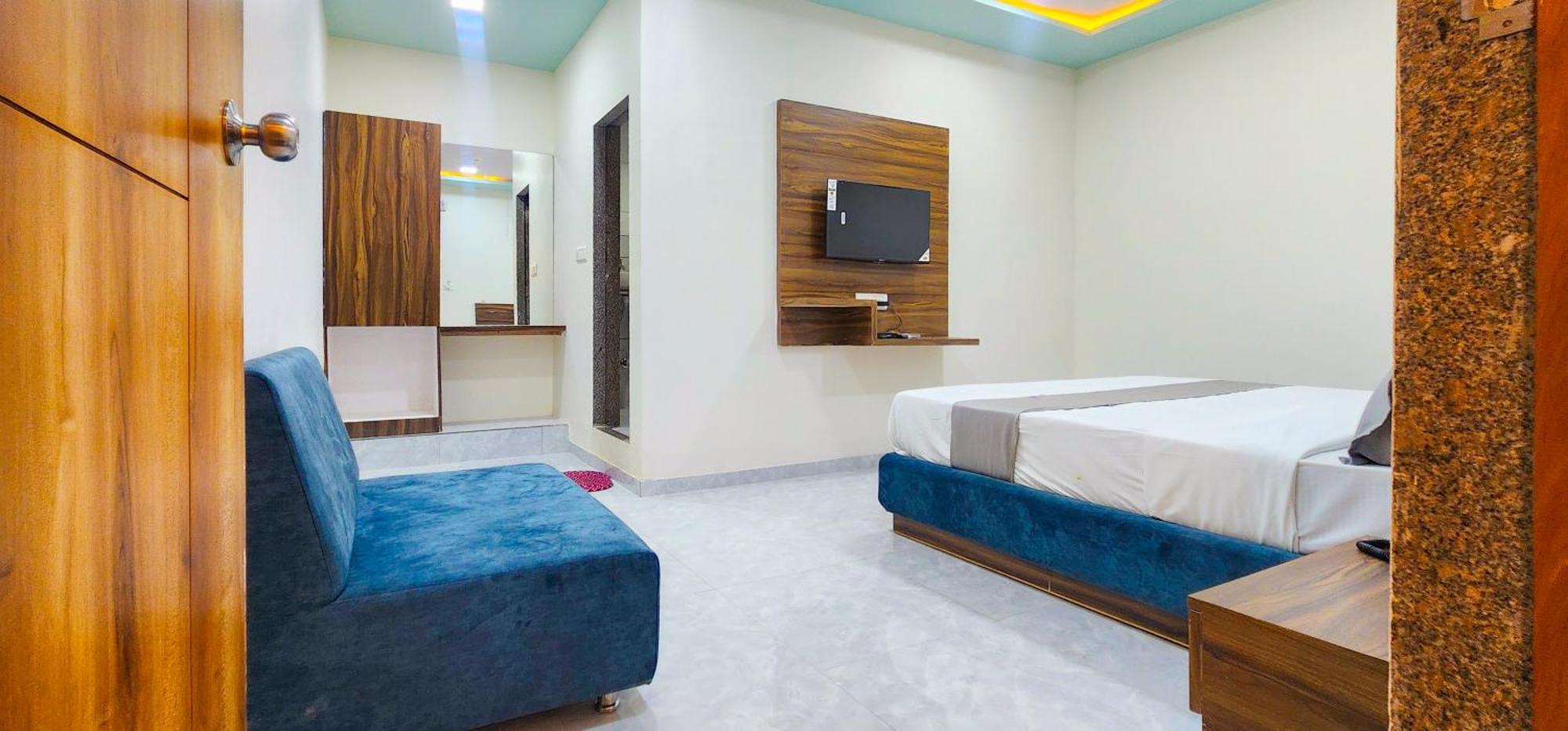 Hotel Nova Blue Ahmedabad Exterior foto